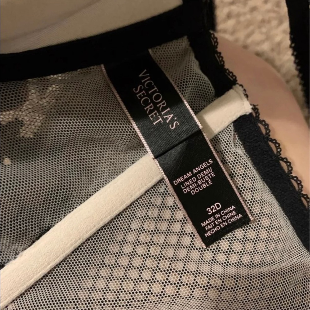 Victoria’s Secret dream angels floral lace set - Picture 8 of 8